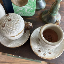 Load image into Gallery viewer, Mushroom Cups with tea strainer and lid with dish set

