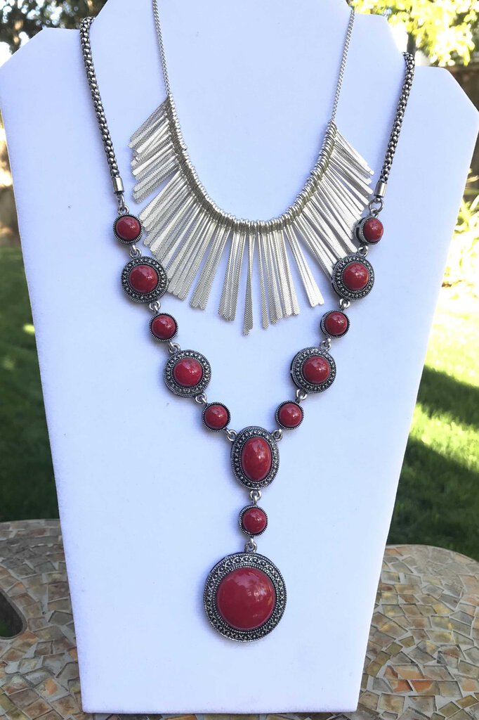 12845 Silver/Red Stone Necklace