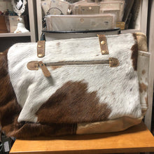 Load image into Gallery viewer, Myra Bag Fawn and White Hairon small bag
