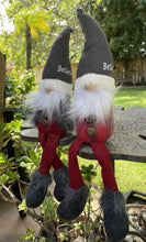Load image into Gallery viewer, 14378 Believe Gnomes w/Legs
