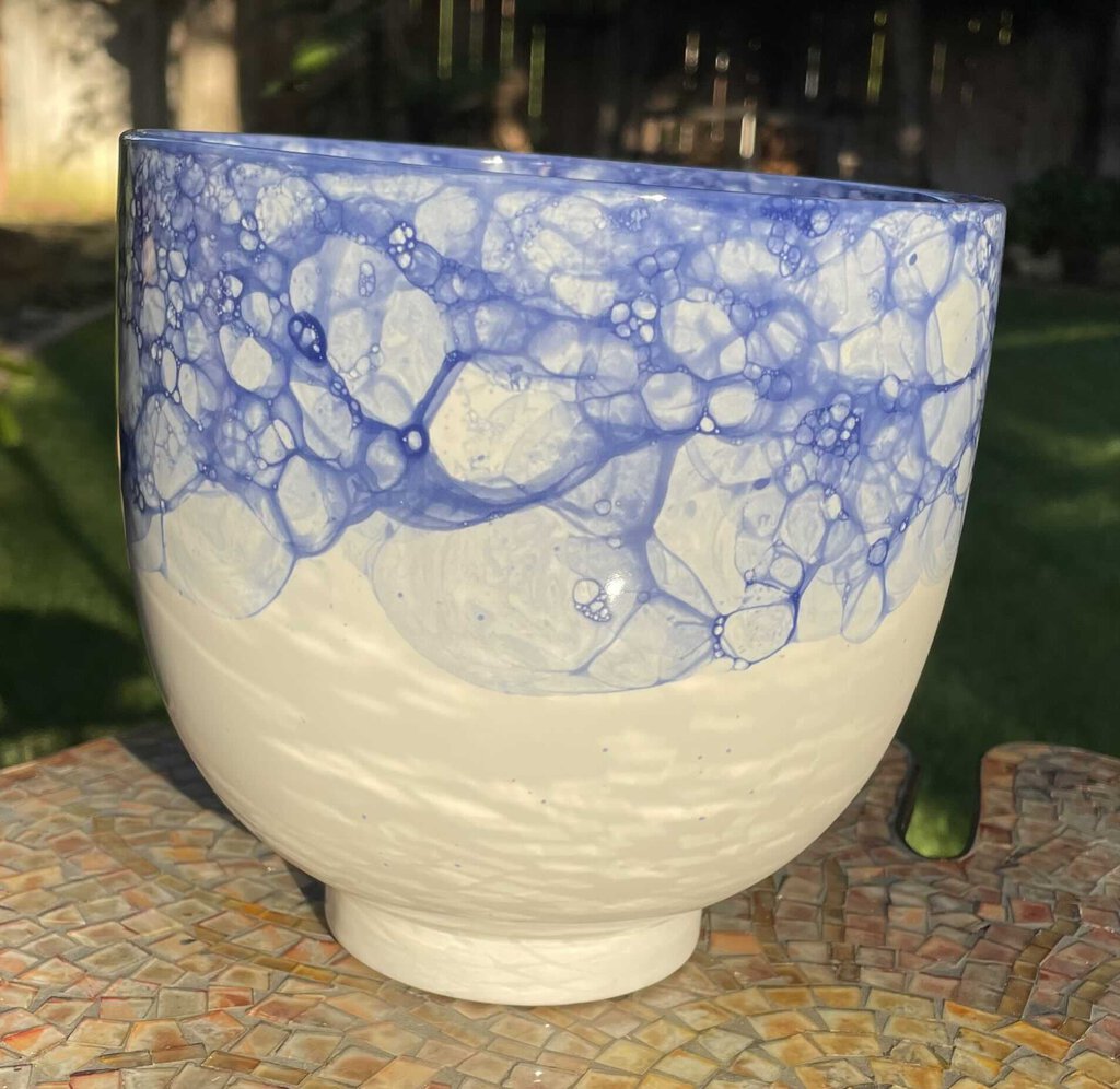 14401 Ellory Pot, Blue/White, 6.5 x 6.5
