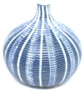 Load image into Gallery viewer, Porcelain Blue bud vase
