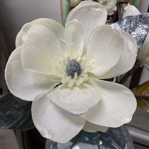 White sparkle gardenia stem