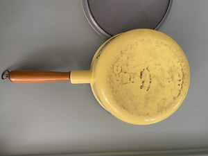 Vintage Markley MCM Yellow Sauce Pan 8w,3.5h bpv00035
