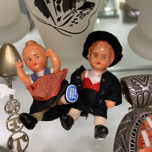 R52 Pair of Vintage German Miniature Dolls