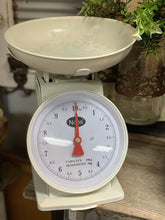 Load image into Gallery viewer, Farmhouse Vintage Style working Scale
