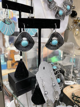Load image into Gallery viewer, 12835 Silver/Turquoise Dangle Earrings

