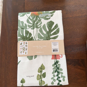 Houseplant Guide Towel and Plant Stake Set DD 07142022