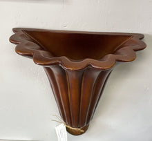 Load image into Gallery viewer, 1099 Scalloped Wall Vase
