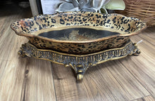 Load image into Gallery viewer, Handpainted Footed Cheetah Bowl
