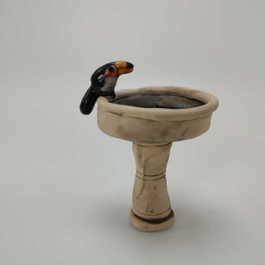 Miniature Birdbath with Toucan, 3