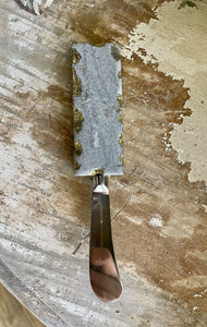 14809 Gold-Tipped Grey Marble Spreader