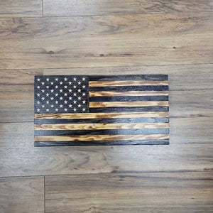 Engraved American Flag (Black)18.5"
