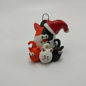 Christmas Calico Cat with Kittens Ornament 3"