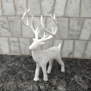 Small White Lattice Deer 5"