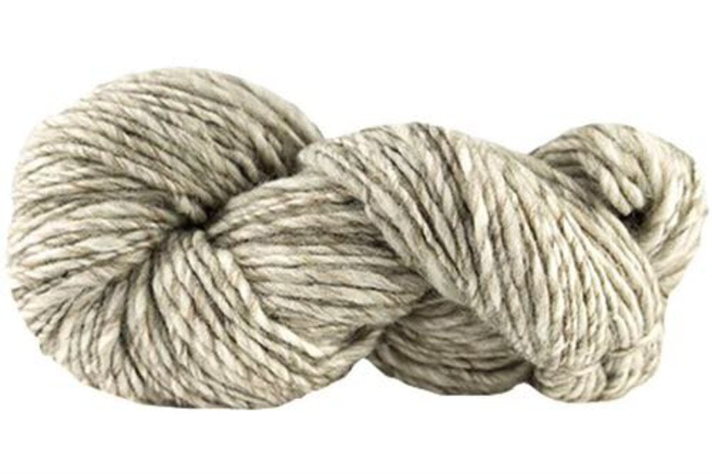Manos Yarns Wool Clasica Worsted Weight Single Ply Yarn in Undyed Heather (703 Light) - 100% Wool Handspun