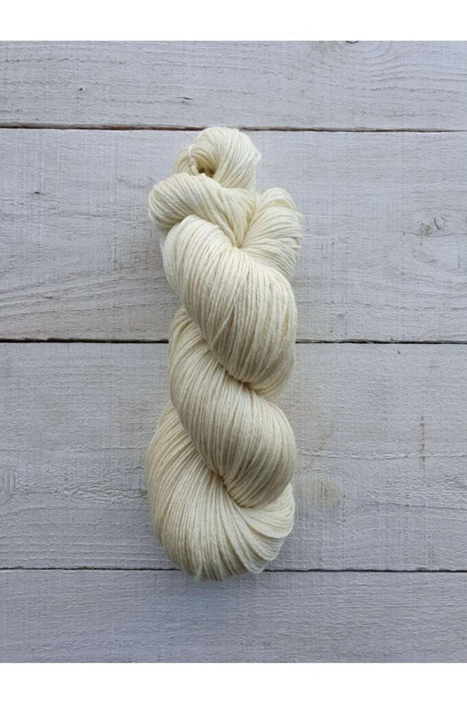 Manos Yarns Feliz DK Plied Yarn in Natural - 70% Merino Superwash 30% Modal