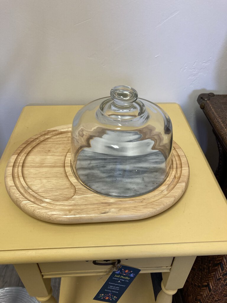 Cheese/Charcuterie Board/w glass dome/marble