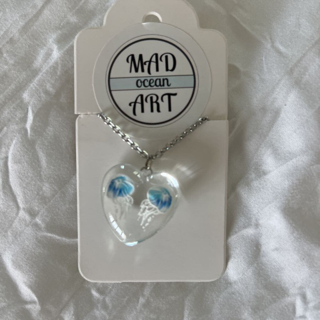 MAD ocean Art heart jellyfish resin/glass necklace