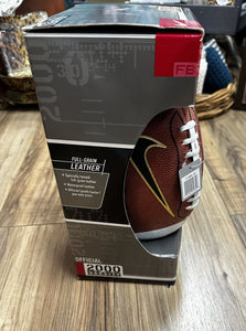 7125 Nike Official 2000 Varsity Leather Football. New in Box w/tag. Style FT0066/Color 201/Size 9