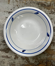 Load image into Gallery viewer, 6905 Blue and White Bowls-Set of 7 (6 and a bonus bowl included n/c!)
