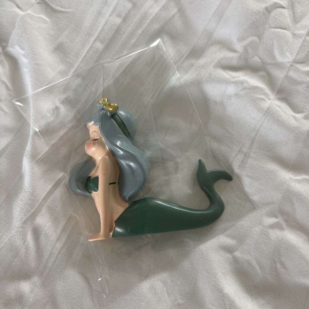 lying mermaid shelf sitter