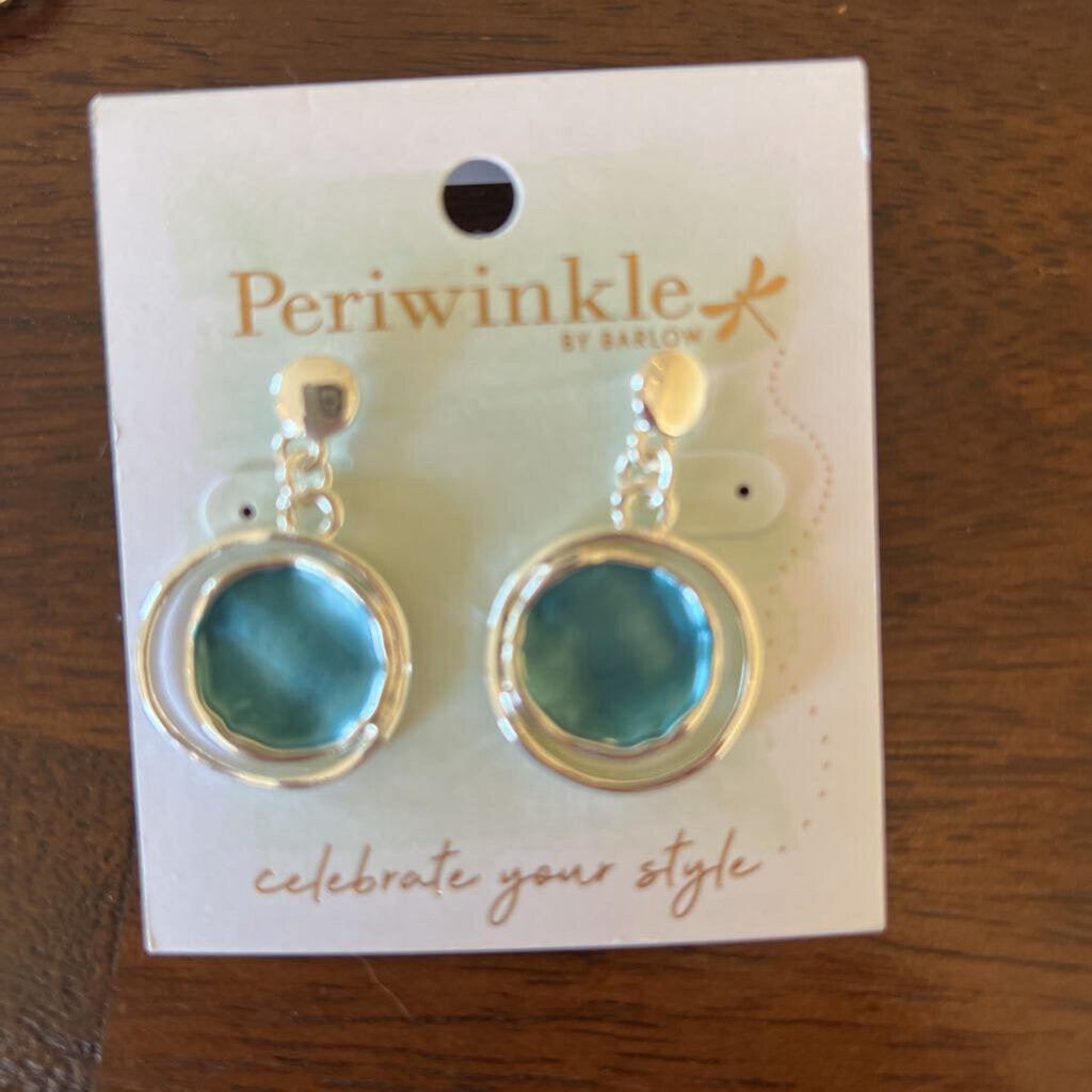 8109209 Earrings blue enamel in silver drop Periwinkle