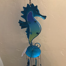 Load image into Gallery viewer, Sea horse wind chime SVD
