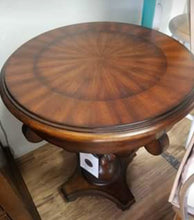 Load image into Gallery viewer, 8027 Natasha Accent Table
