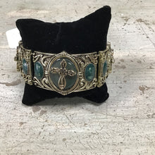 Load image into Gallery viewer, 12543 Green/Gold Bracelet
