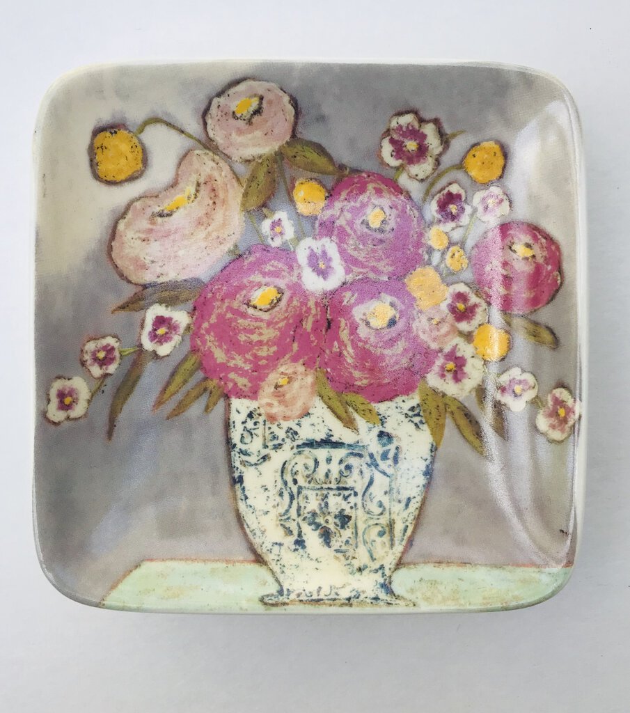 13982 Stoneware Dish w/Flower (Assorted), 4.5 x 4.5