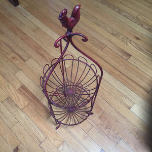 Rustic Rooster Fruit Iron Holder
